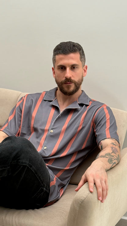 Riviera Shirt (Gris y Naranja)