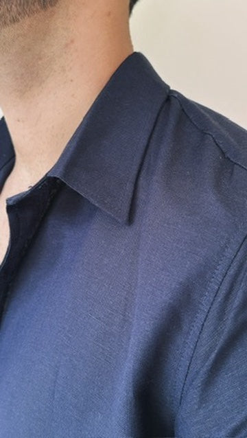 Camisa de lino triblend manga corta color azul navy