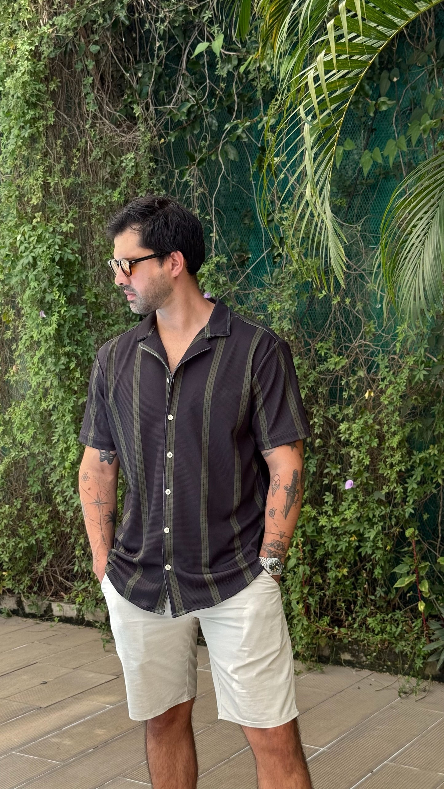 Riviera Shirt (Negro y Verde)