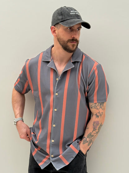 Riviera Shirt (Gris y Naranja)