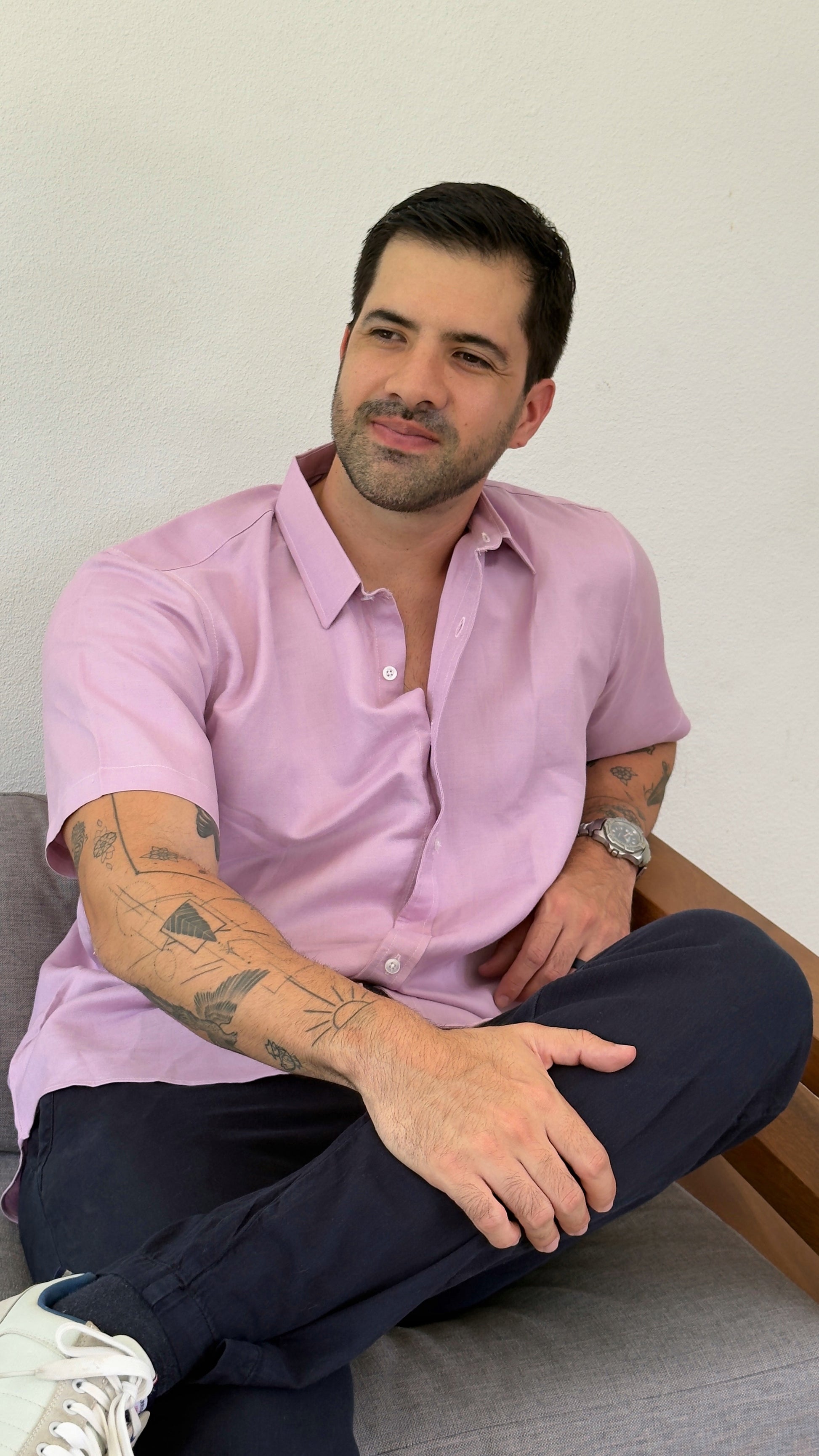 Camisa de lino triblend manga corta color lila 3