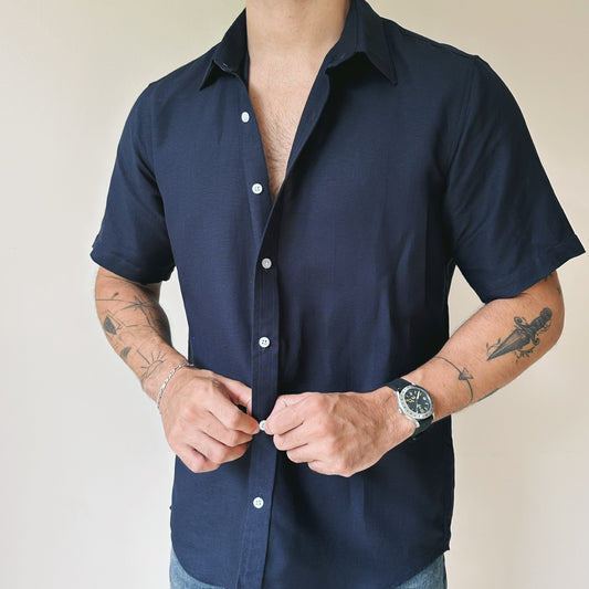 Camisa de lino triblend manga corta color azul navy