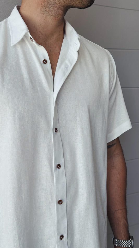 Camisa de lino triblend manga corta color blanco