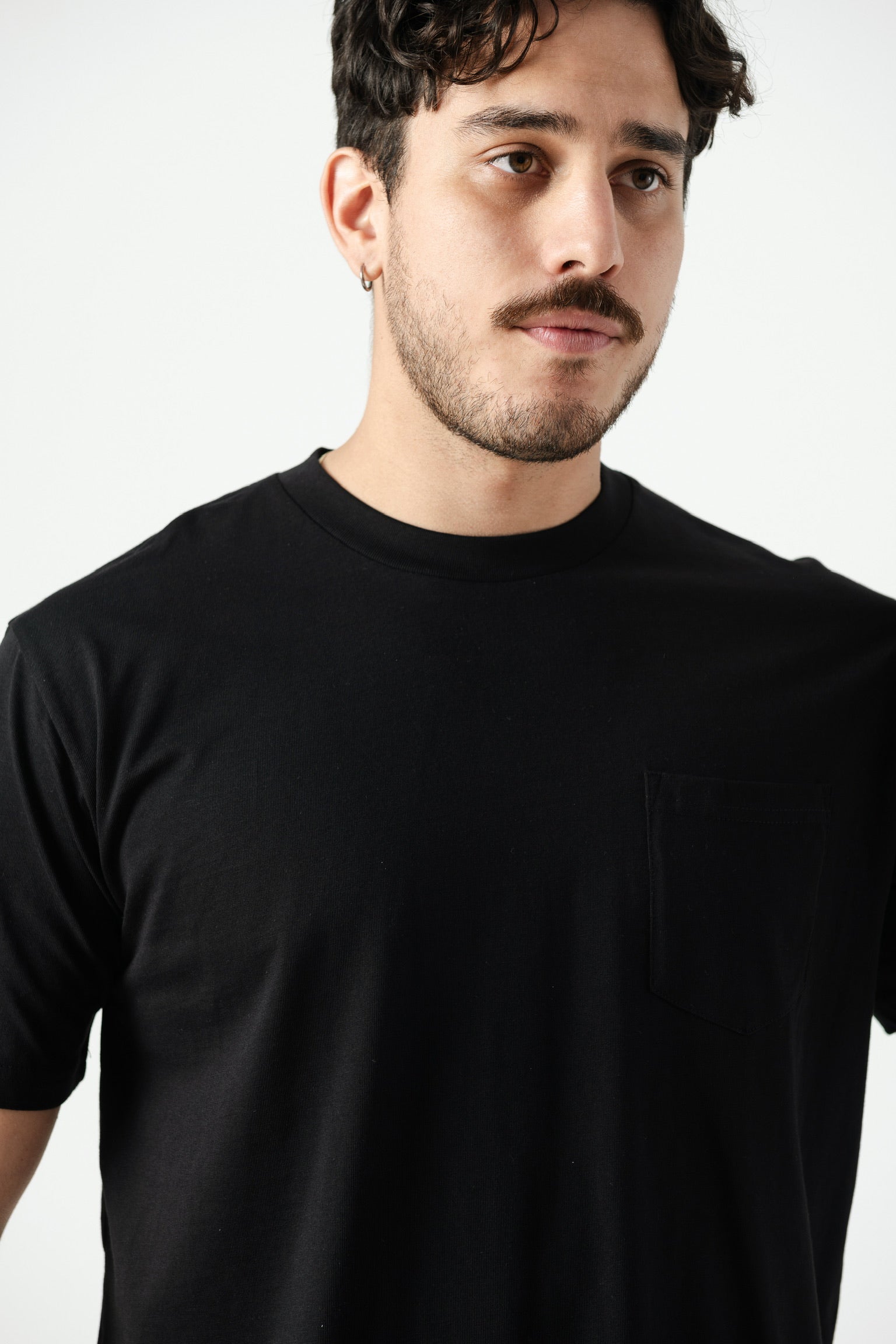 Pocket_Tees_Negro
