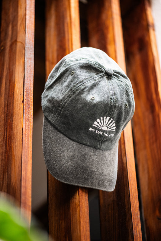 NO SUN NO FUN HAT